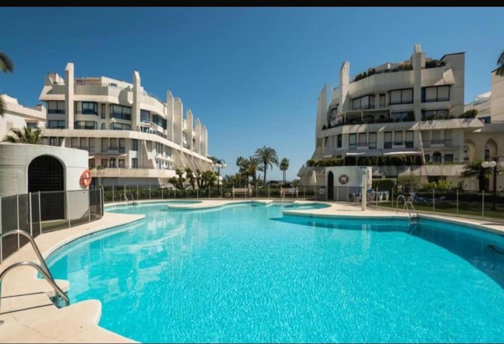 Beachside In Center Of Marbella