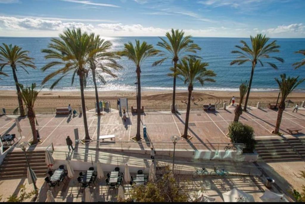 Beachside In Center Of Marbella