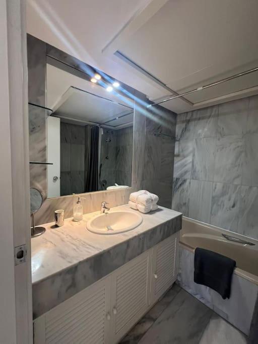 Apartamento Beachside In Center Of Marbella