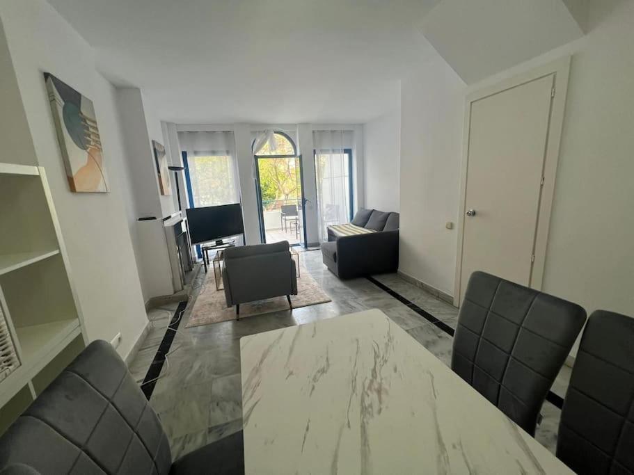 Beachside In Center Of Apartamento